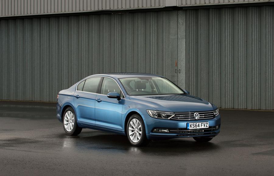 Volkswagen Passat SE 2015 года  (фото 12 из 24)